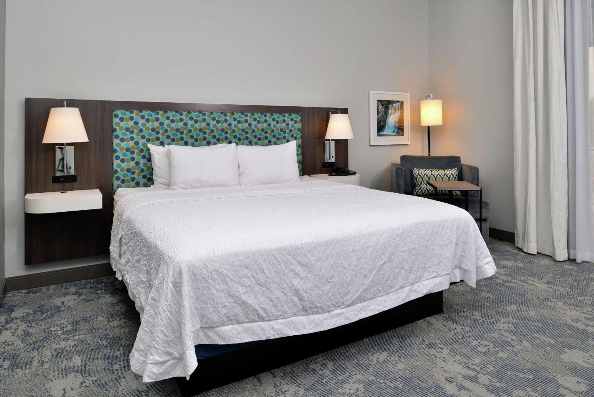 Hampton Inn Cedar Falls Downtown, Ia Экстерьер фото